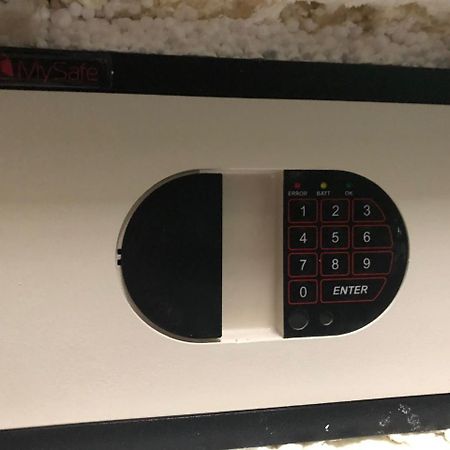 לבוב Apartment On Mikhalcuk מראה חיצוני תמונה