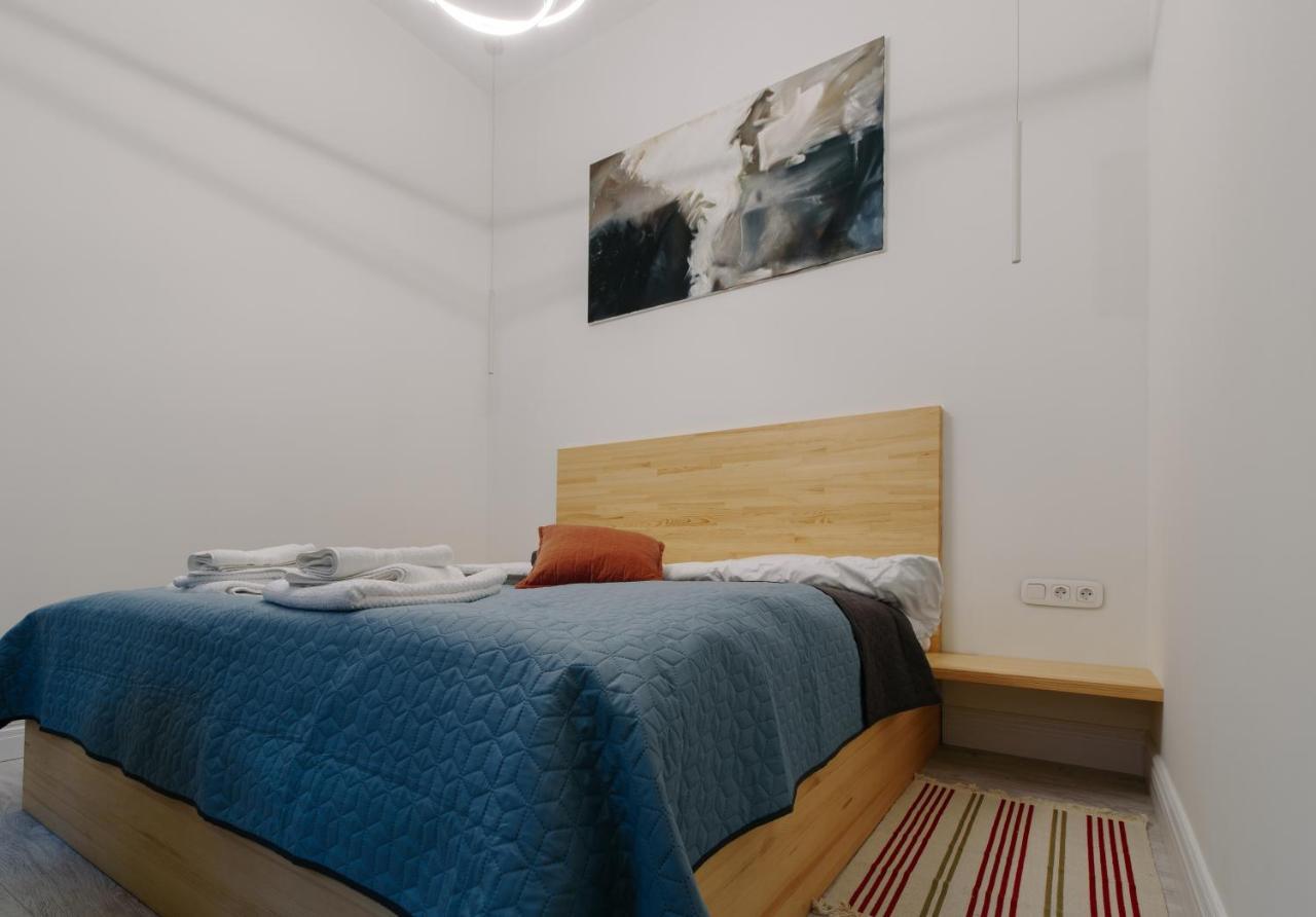 לבוב Apartment On Mikhalcuk מראה חיצוני תמונה
