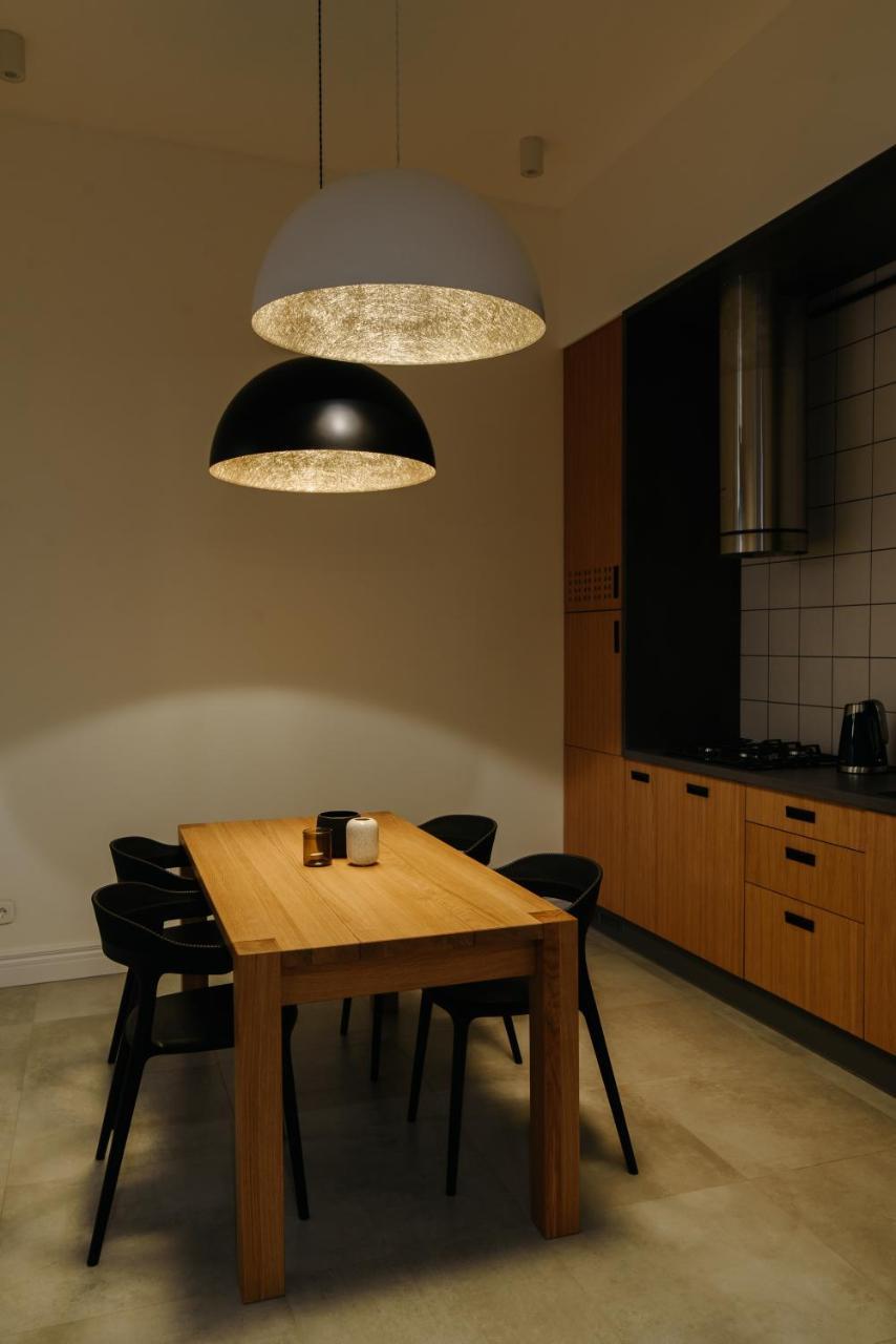 לבוב Apartment On Mikhalcuk מראה חיצוני תמונה